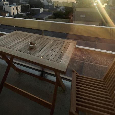 Appartement Vue Mer Proche Plage Et Centre Granville Exteriér fotografie